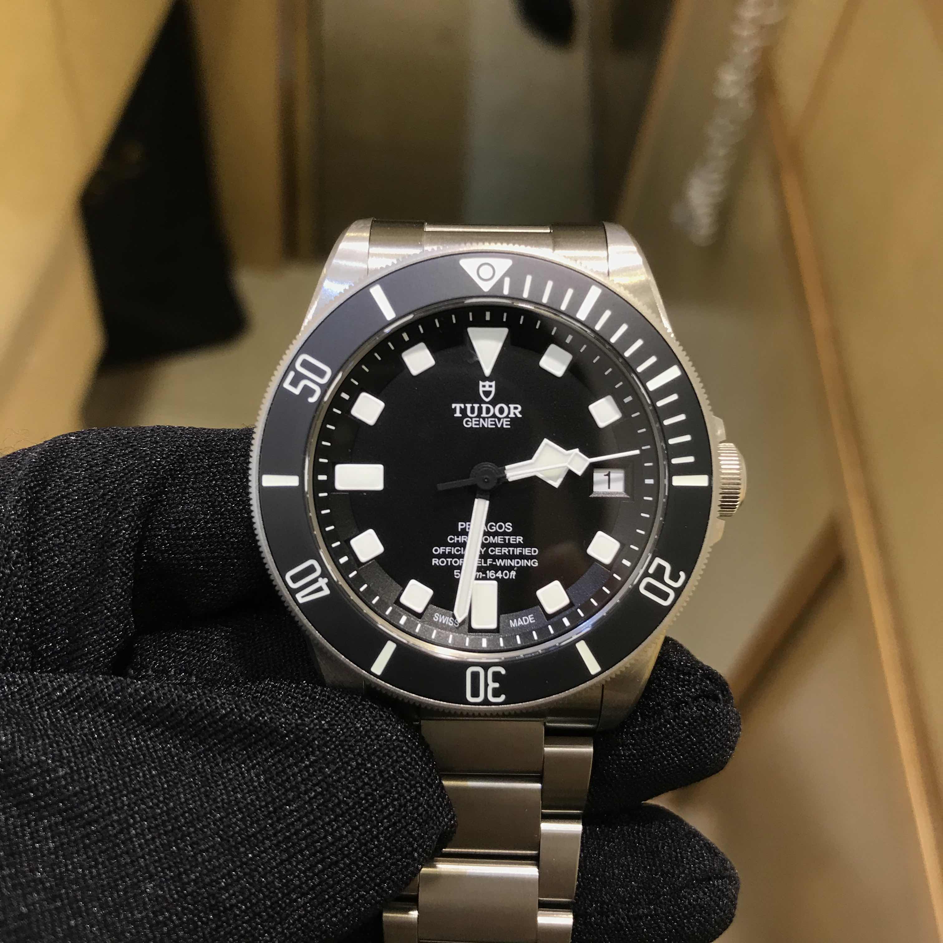 Tudor 25600tn hotsell