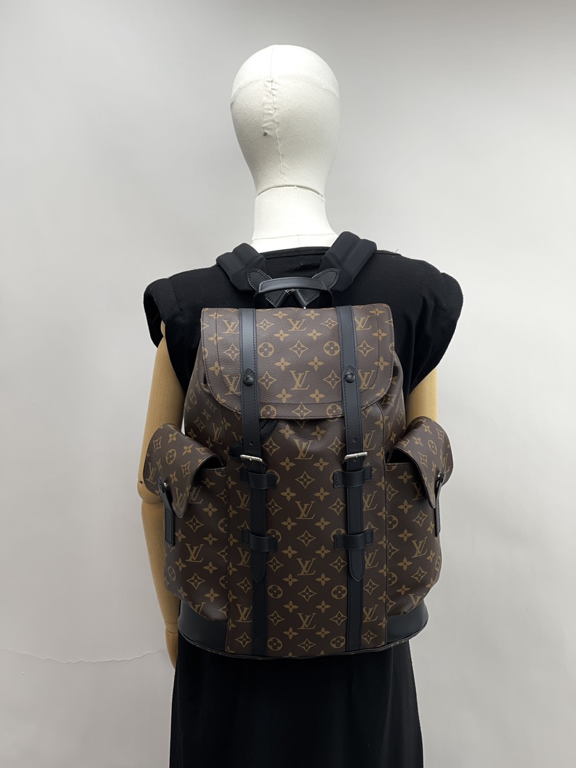 NEW LOUIS VUITTON BAGS CHRISTOPHER MM M43735 BACKPACK MONOGRAM