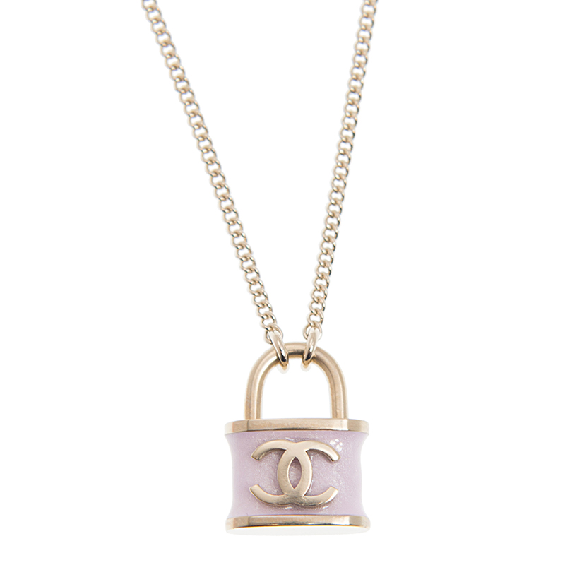 Chanel lock hot sale necklace 2018