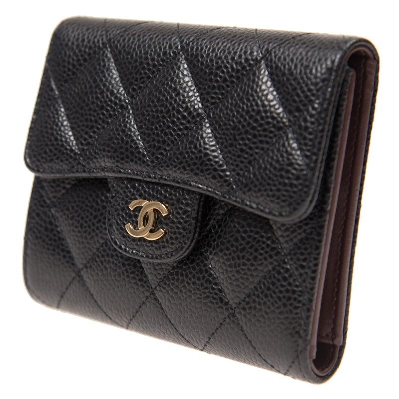 NEW CHANEL WALLETS A82288C GP SHORT BUTTON WALLET