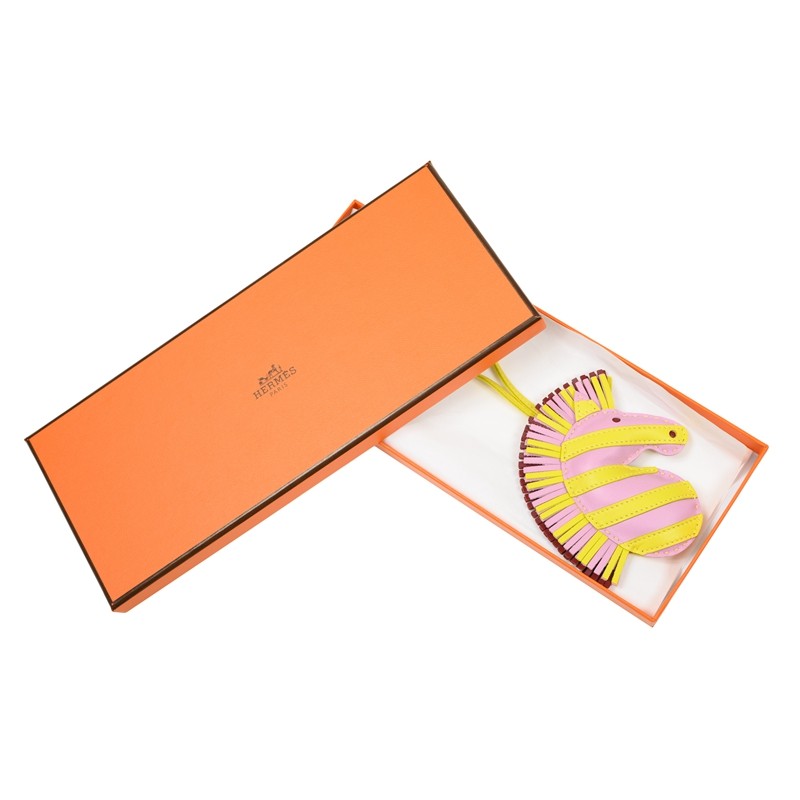 NEW HERMES GEEGEE SAVANNAH CHARM LEATHER PURPLE/YELLOW